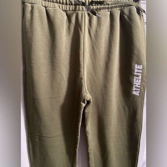 AthElite Legacy Jogger, XL, olive. - Picture 2 of 2